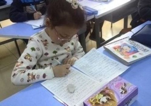  小学生作文自我检讨火了,确实不是在搞笑吗,老师被成功逗笑