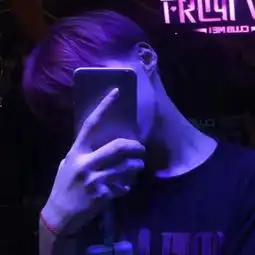  hl暗色系酷毙的男生头像