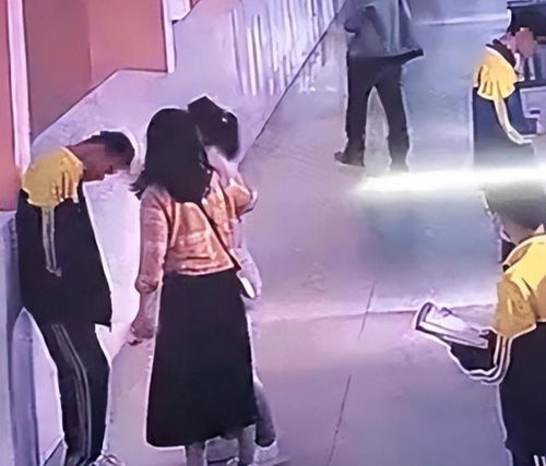  回顾14岁男孩遭母亲掌掴跳楼,其母次年跳楼,其父获赔偿