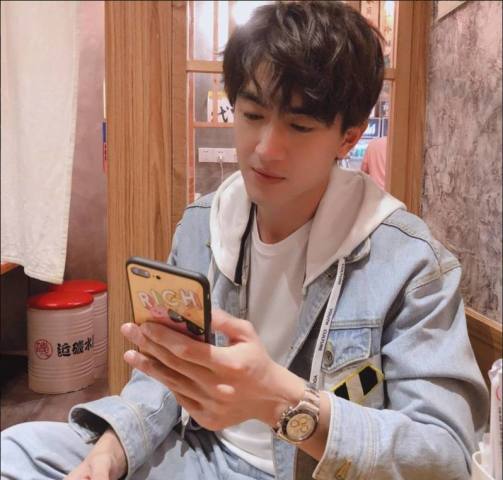  林更新分享水冰月新造型,再对比tfboys,吴亦凡,他就是来搞笑的
