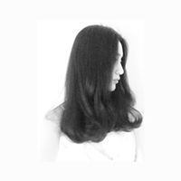  黑白孤傲高冷女生头像侧脸长发微信头像图片大全