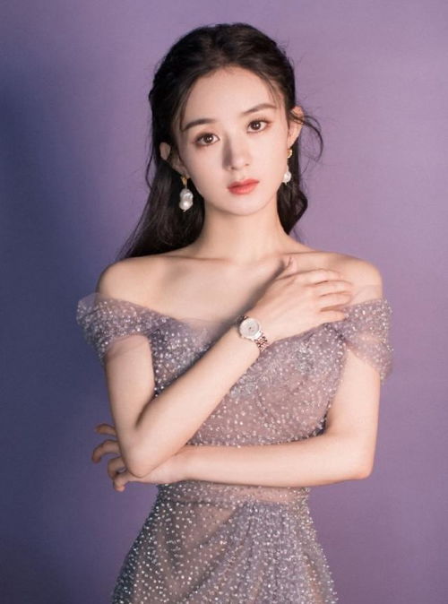  赵丽颖好美一女的,穿星星纱裙仙气十足,一字肩秀出性感锁骨