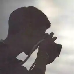  头像别怕光阴漫长,我会在你身旁