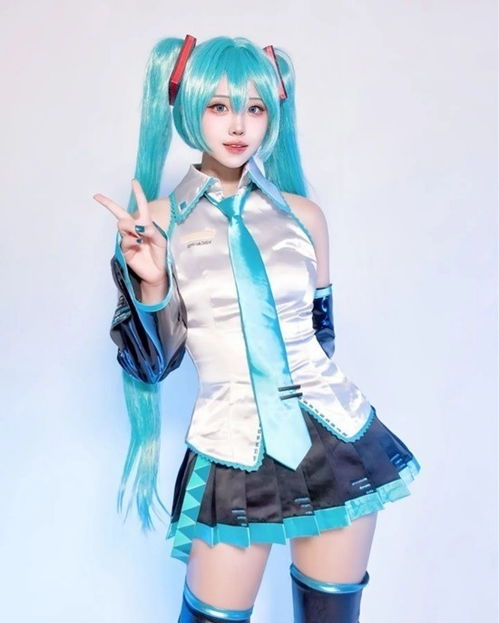  韩国妹cos初音未来超可爱