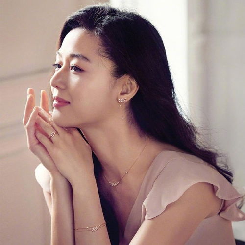  全智贤要与丈夫离婚疑似两人中有一人出轨,婚后育有两个儿子
