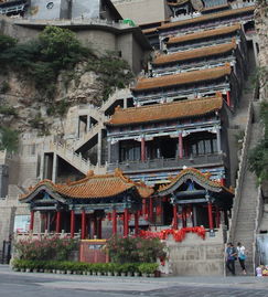  挂壁公路串联的景区山西绵山一日游