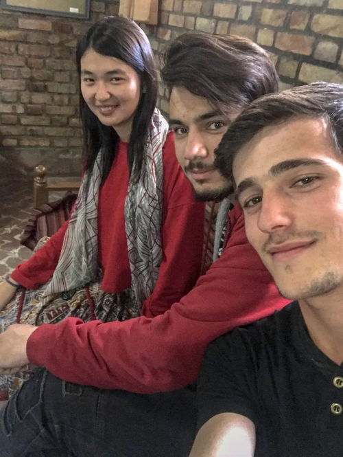  旅居大不里士,古宅院和土耳其少年