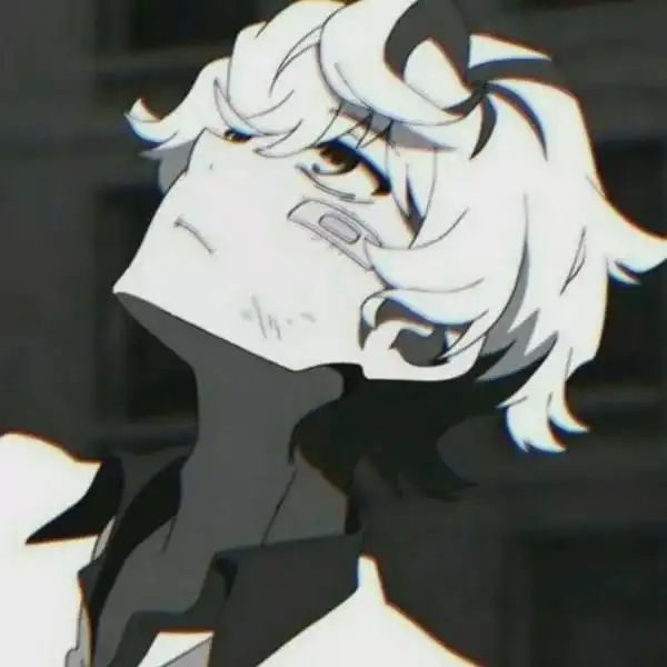  动漫头像人一旦有了期待心情就会忽明忽暗