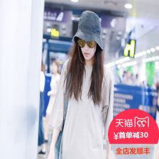 倪妮灰色头像