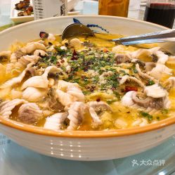  偷鱼餐厅的黄金酸汤脆皖好不好吃用户评价口味怎么样深圳美食黄金酸汤脆皖实拍图片大众点评