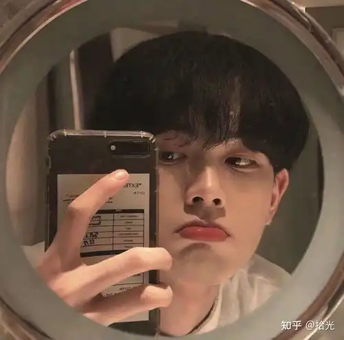  男生最可爱小奶狗头像小奶狗头像男生真人超帅小奶狗呆萌男生头像男生头像可爱超奶