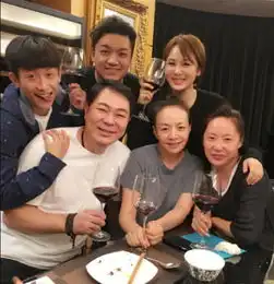  家有儿女捧红了张一山杨紫,但瘦下来的小雨更帅气五官更精致