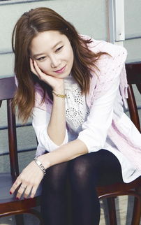  韩国美女孔孝真手机壁纸