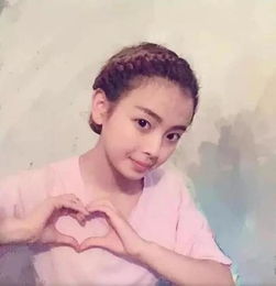  杨超越整容被曝,出道之前长相差别大