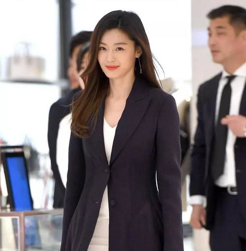  最吸金又不会老的百亿总裁夫人全智贤的人生,真没这么简单