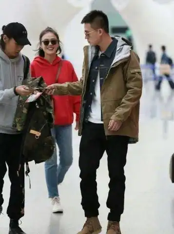  欧豪马思纯高调现身,获准岳母陪同,难道好事将近