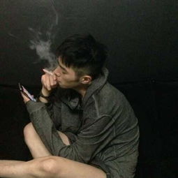 个性头像抽烟超拽霸气吊