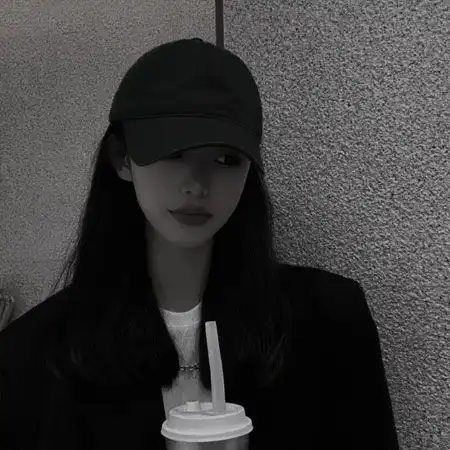  2021最新暗黑丧系的难过女生图片惹人怜爱的难过女生伤感素材