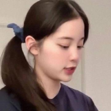  2021欧阳娜娜头像