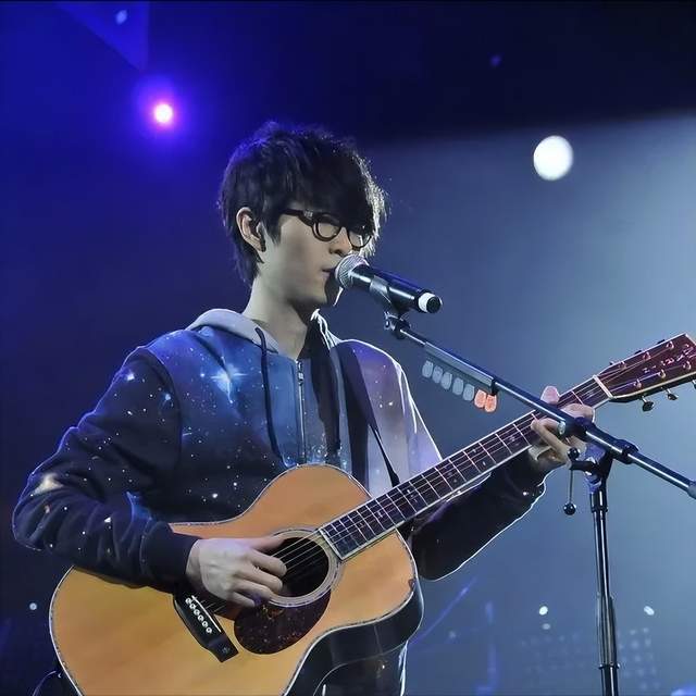  方大同击败周杰伦斩获金曲奖,和薛凯琪是知己,令人羡慕
