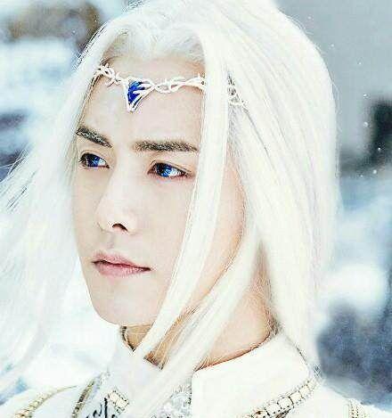  那些现代装颜值平平,古装却惊艳四座的明星