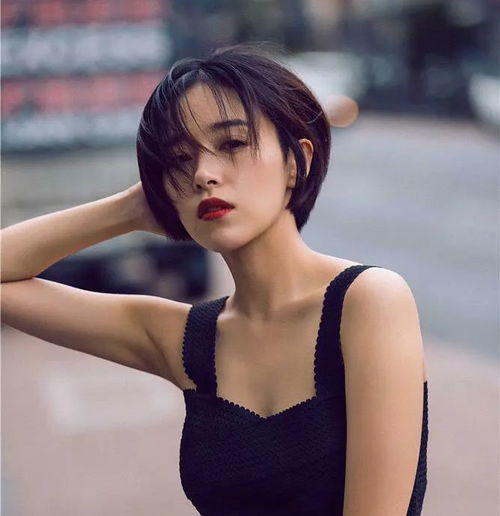  恋情比作品出名的阚清子姐弟恋到爱大叔33岁是该务实的年纪