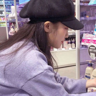  背影头像女生唯美漂亮简单气质女生背影