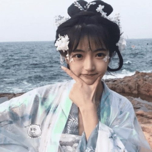  被富豪看中的14岁剪刀手女孩曾承诺娶她为妻,现状如何