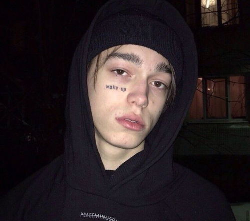  谁能拒绝的了戒哥呢