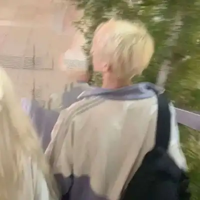  情侣头像甜甜的我