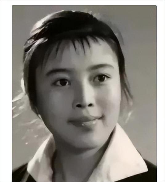  回顾丁嘉丽这辈子最后悔的决定,就是捧红孙红雷这个白眼狼