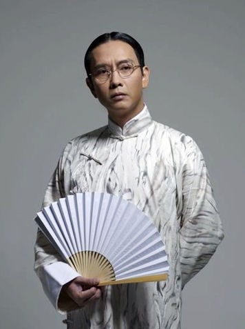  谢君豪一个充满传奇的演员,也是一个击败张国荣获得影帝的演员