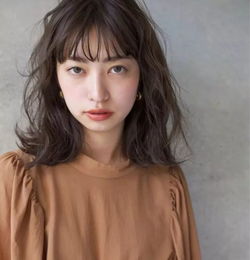  日系发型的小颜秘密