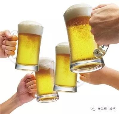  上厕所时,若有这种异常,可能是体内尿酸高了,需及时控制人体