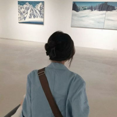 客桥.小众风格意境女头风停在窗女生头像我要个性网