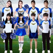  足球宝贝服