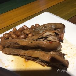  侯府黑鱼馆的麻辣鸭头好不好吃用户评价口味怎么样沈阳美食麻辣鸭头实拍图片大众点评