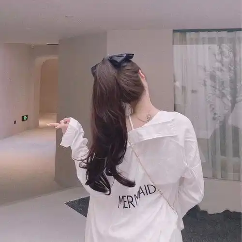  头像不露脸女头像蝴蝶结女孩系列2