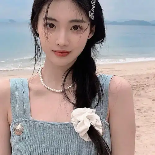  招桃花小众精选温柔女生头像307